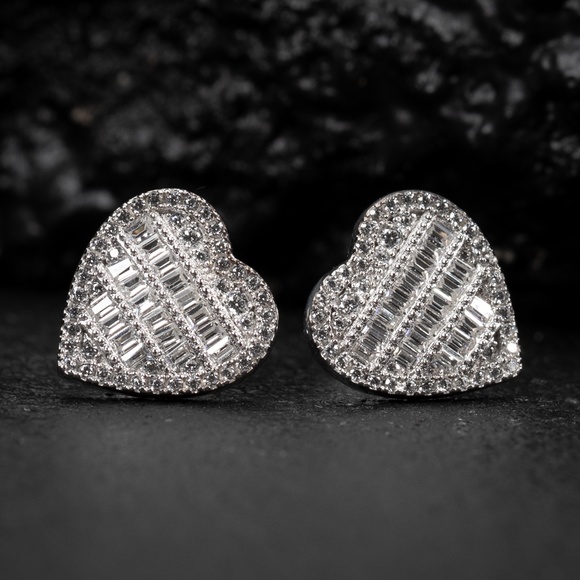 Pretty Heart 14K White Gold Sterling Silver Cute Womens Baguette Stud Earrings - Picture 2 of 5